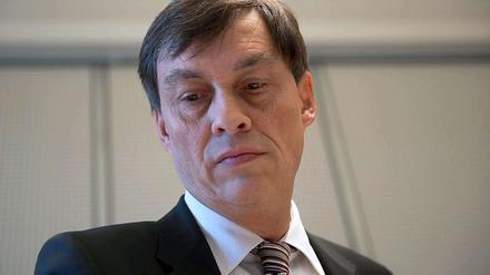 Senator Michael Braun weist alle Vorwürfe im Zusammenhang mit der Beurkundung von Geschäften mit Schrottimmobilien zurück.