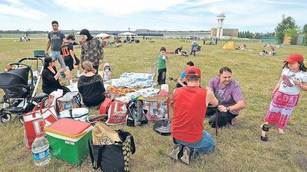 Große Freiheit. Die Schauplätze haben sich geändert, die Gepflogenheiten sind die gleichen. Nun ist Tempelhof die neue Grillstelle für Freunde des täglichen Barbecue. 