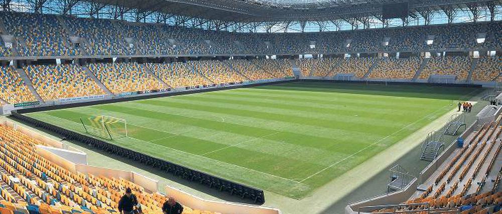 Lemberg hat eine nagelneue Fußballarena. Hier trägt die deutsche Nationalmannschaft zwei ihrer Vorrundenspiele aus.