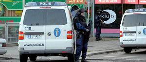 Vom Dach eines Hauses feuerte der Mann auf eine Gruppe argloser Menschen. Zwei Menschen starben. 