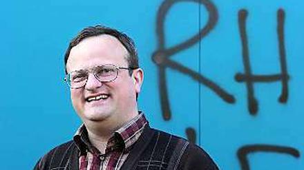 Der Linguist Rolf Harald Baayen will Experiment in sechs Tonnen schweren Schallschutzkammern betreiben.