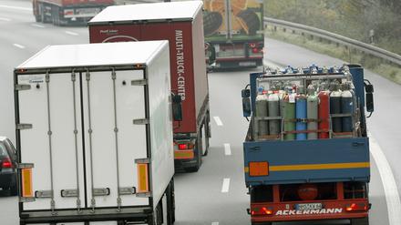 Lkw produzieren vergleichsweise viel Dieselabgas. Inwiefern moderne Motoren mit geringerem Schadstoffausstoß den Befund der Forscher ändern könnten, lässt sich noch nicht sagen.