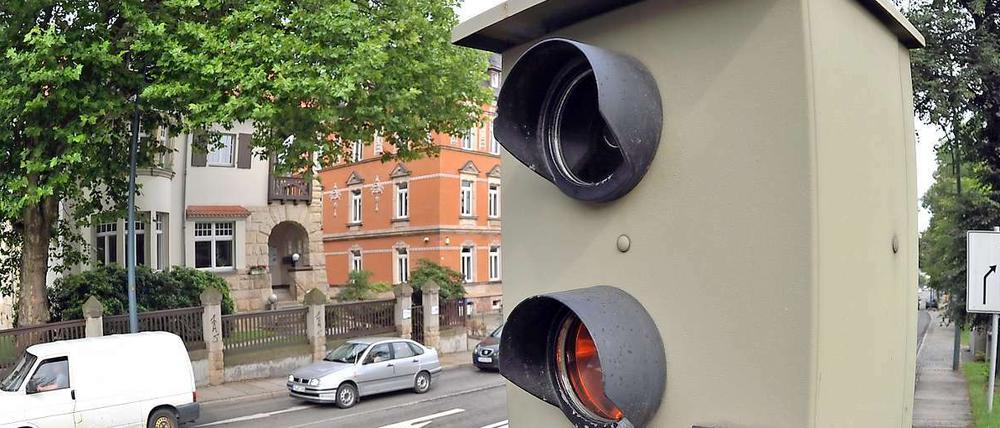 Sind Blitzer Abzocke - oder sinnvoll für mehr Verkehrssicherheit?
