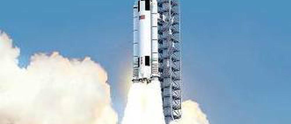 Ein Traum. In der zukünftigen Nasa-Rakete, die die neue Kapsel "Orion" in der Spitze tragen soll, könnte auch deutsche Technik fliegen. 