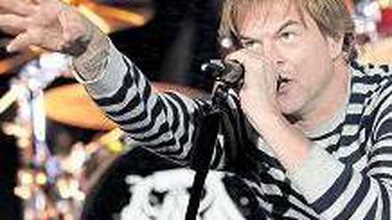Dompteur im Zirkus, so sieht Frontmann Campino seine Rolle in der Band. 