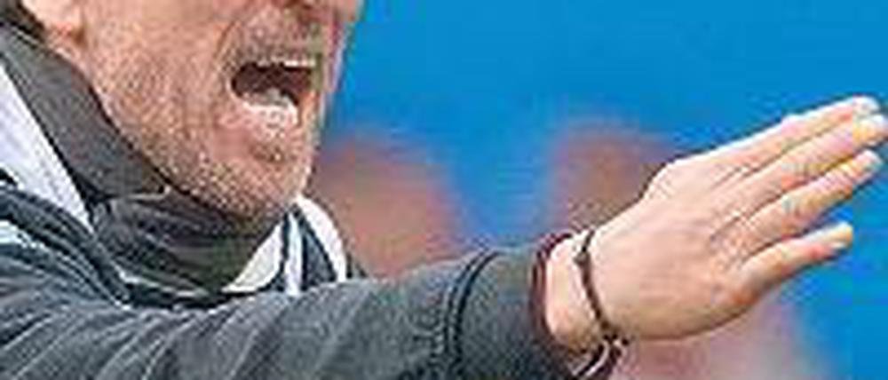 Richtungsweisend? Auf Marco Kurz kommt viel Arbeit zu. Foto: dpa
