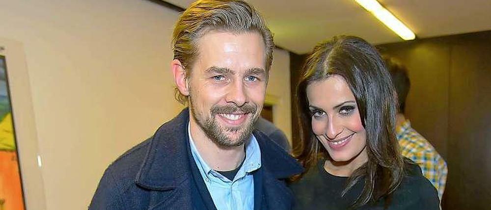 Bald zu dritt. Klaas Heufer-Umlauf mit seiner Lebensgefährtin Doris Golpashin. 