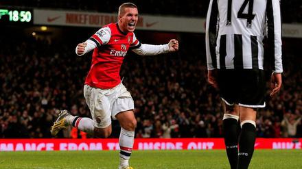 Lukas Podolski nach seinem Treffer gegen Newcastle.
