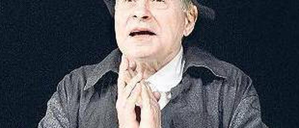 Peter Fitz als Nathan der Weise am Berliner Ensemble.