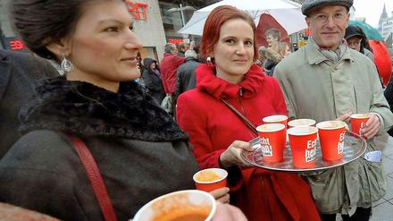 Sahra Wagenknecht und Katja Kipping machen Wahlkampf in Hannover.