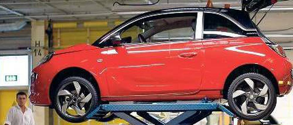 Hoffnungsträger. Opel will 50 000 Stück des neuen Kleinwagens Adam pro Jahr verkaufen. Am Donnerstag lief die Produktion im Eisenacher Werk an.