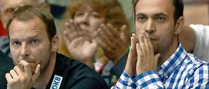 Hoffen und bangen. Welche Spieler bleiben Trainer Sigurdsson (links) und Manager Hanning in der nächsten Saison erhalten? 