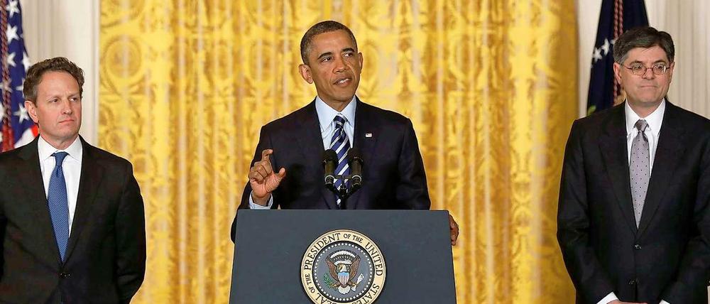 Der Alte, der Neue und der Chef. Jack Lew (M.) soll Timothy Geithner (r.) als Finanzminister nachfolgen. Präsident Barack Obama hat ihn ausgewählt.