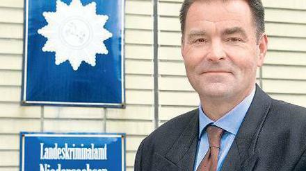 Das Opfer. Rüdiger Butte, Landrat und ehemaliger LKA-Chef Niedersachsens. Foto: dpa