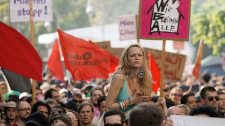 Super-Demokraten oder potenzielle Randalierer? Die Sichtweisen auf Demonstrierende am 1. Mai gehen auch in diesem Jahr weit auseinander.