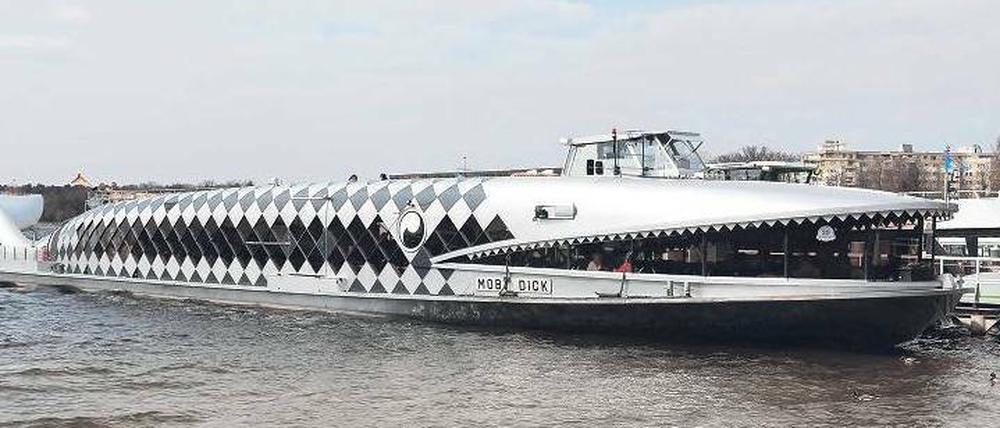 Die "MS Moby Dick".