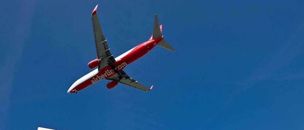 Wer am künftigen Flughafen BER wohnt, soll schnell Schalldämmung einbauen. Das Geld gibt es zurück.