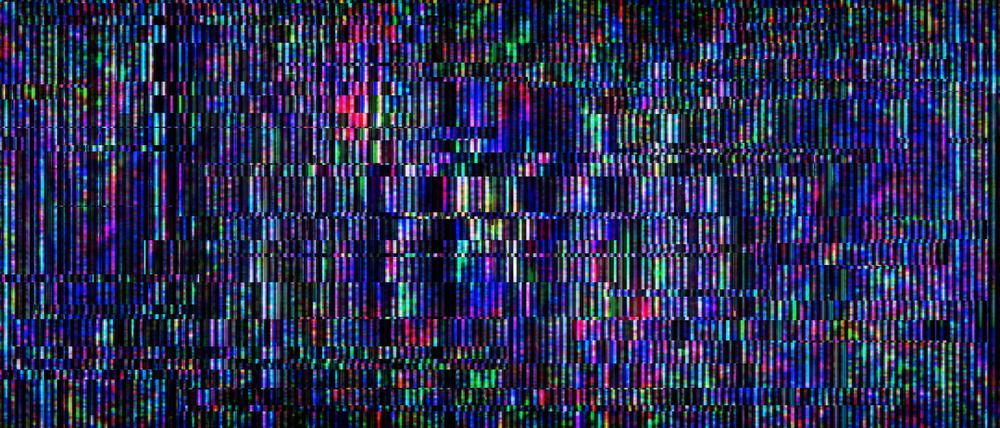 Technische Störungen verursachen mitunter Computerbilder mit einer ganz eigenen Ästhetik. Die Veranstaltungsreihe „Glitches“ im Museum für Kommunikation möchte aber weniger das Optische in den Fokus nehmen, als vielmehr der Frage nachgehen, wie weit die Technik in die Kunst vorgedrungen ist. 
