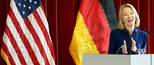 Von der Professorin zur Diplomatin. US-Botschafterin Amy Gutmann bei ihrer ersten offiziellen Rede im Henry-Ford-Bau an der Freien Universität.
