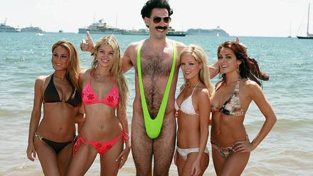 In diesem Outfit dürfte der Komiker Sasha Baron Cohen auf Mallorca nicht in die Kneipen. 