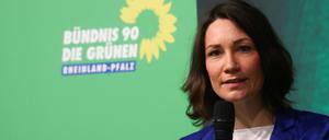 Wen präsentiert ihre Partei als ihre Nachfolgerin?