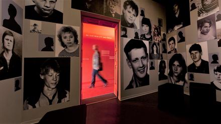 Blick in die Ausstellung in der Gedenkstätte des ehemaligen Geschlossenen Jugendwerkhofs in Torgau.
