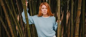 Neuer Blick. In ihrer Funktion als Green Consultant hinterfragt Schauspielerin Esther Roling die Gewohnheiten an Filmsets.