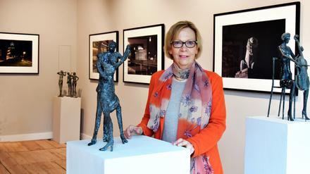 Barbara Petermann in der neuen Galerie „F 37“ 
an der Berliner Fasanenstraße (früher: Galerie Bremer).