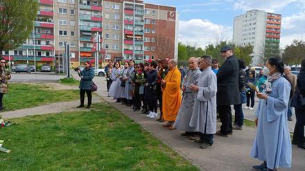 Auch Mönche gedachten am Sonntag des getöteten Nguyễn Văn Tú.