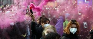 Der Demonstrationszug mit mehreren tausend Teilnehmern startet in diesem Jahr vom Hermannplatz in Berlin-Neukölln.