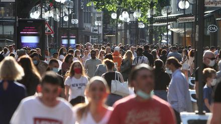 Gedränge in der Kölner Innenstadt.