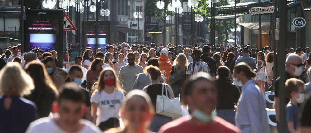 Gedränge in der Kölner Innenstadt.