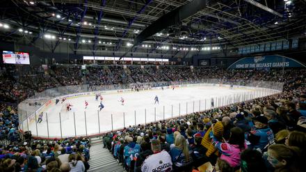 Die Belfast Giants locken viele Zuschauende in die Halle.