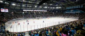 Die Belfast Giants locken viele Zuschauende in die Halle.