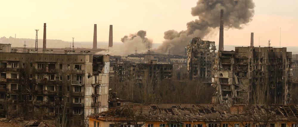 Wie eine Festung – das Asowstal-Werk in der umkämpften Stadt Mariupol.