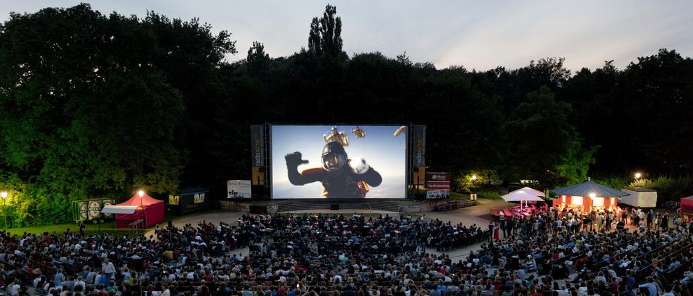 Das Freiluftkino Kreuzberg hat die Saison bereits eröffnet.