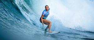 Bereits als Baby schoben ihre Eltern sie durchs Wasser, heute ist Hamilton eine erfolgreiche Surferin.