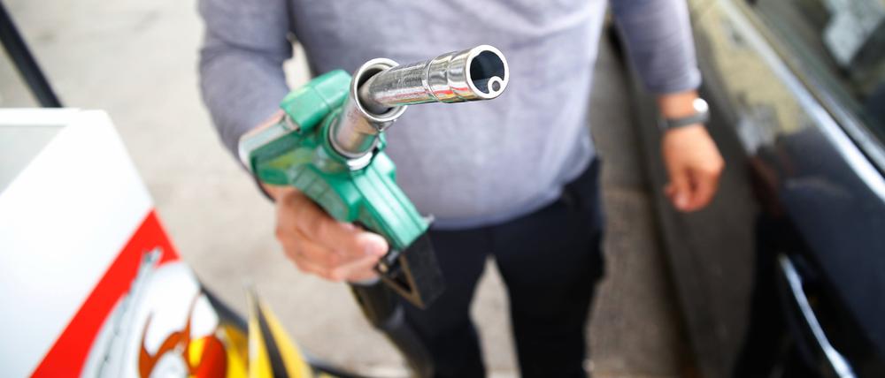 Tanken könnte bald eine Zweiklassengesellschaft werden.