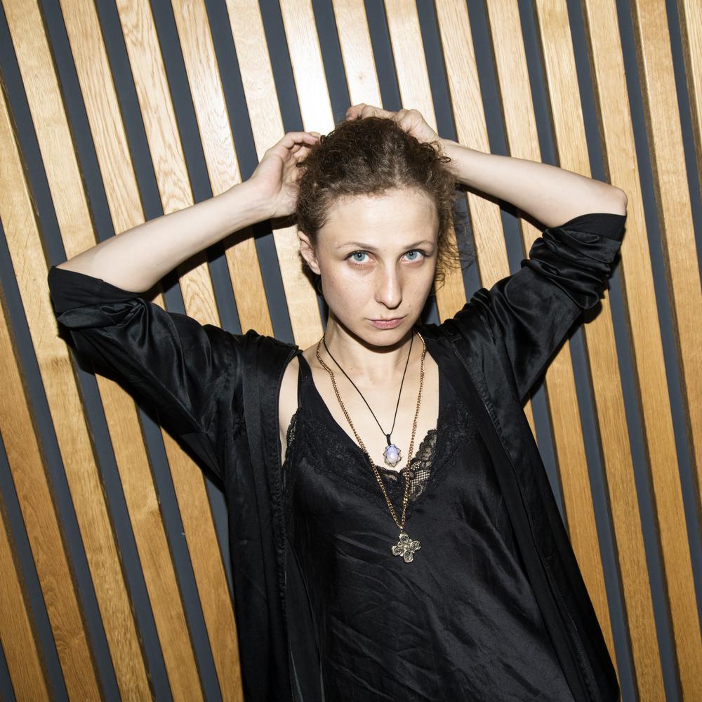 Yangi turmush qurganlarning yashirin kamerali jinsiy aloqasi