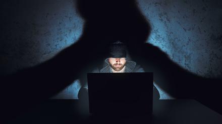 Der digitale Angriffskrieg erreicht Berlin.