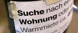 SPD, Grüne und Linke ringen um einen gemeinsamen Kurs zur Bekämpfung steigender Mieten. 