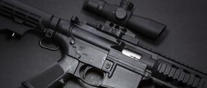 Die Diskussion um Besitz und Verbreitung von Waffen spaltet die USA.