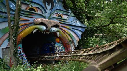 Schienenverkehr im Spreepark.