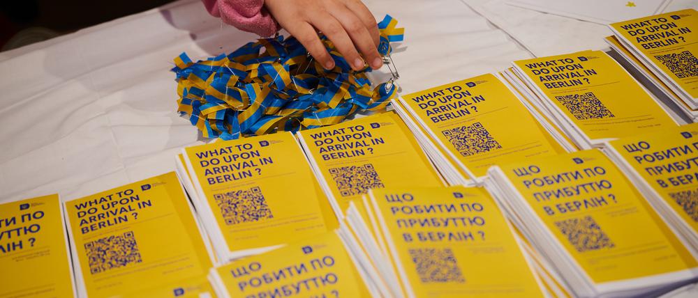 Seit Mittwoch sind für die Sozialleistungen, die an ukrainische Geflüchtete gezahlt werden, nicht mehr die bezirklichen Sozialämter zuständig, sondern die Jobcenter.