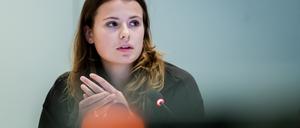 Luisa Neubauer, Klimaaktivistin, spricht bei einem Pressegespräch bei der UN-Klimakonferenz COP26. 