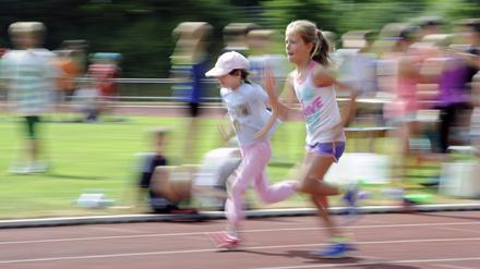 Jetzt gab es kein Halten mehr. Egal ob Junge oder Mädchen, sportliche Vorerfahrung oder nicht, die Kinder wollten einfach möglichst schnell ins Ziel.