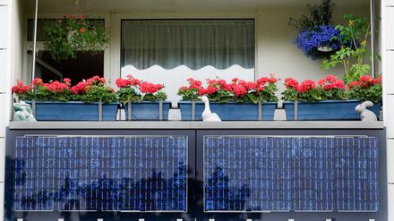 Ein „Balkon-Kraftwerk“ ist einfach anzuschließen - aber erst nach Anmeldung.