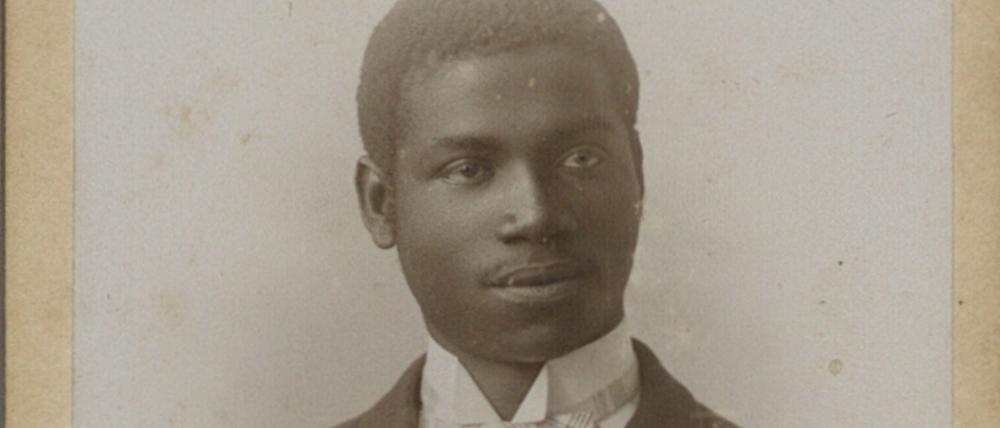 Aufnahme von Rudolf Duala Manga Bell, um 1902.