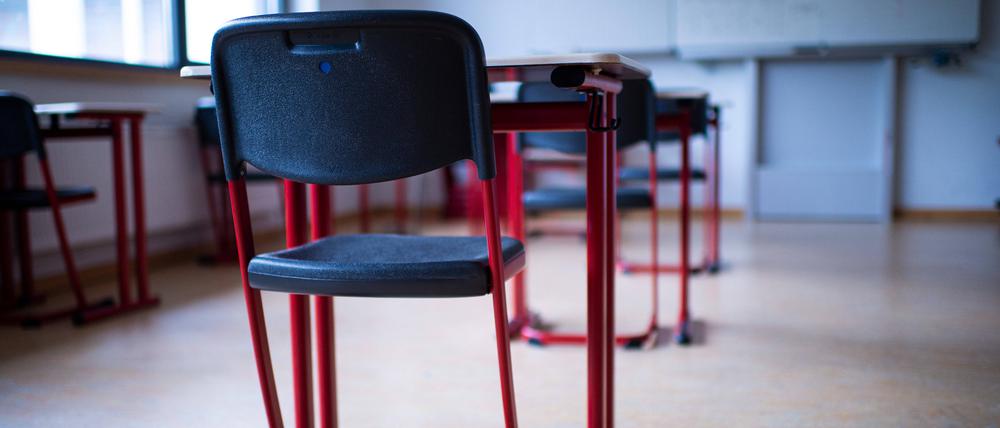 Ende August konstituiert sich der Landesbeirat Schulbau. Bildungssenatorin Astrid-Sabine Busse (SPD) holt sich Verstärkung für den Schulbau und die Inklusion. Die bereits in der vergangenen Legislaturperiode bewährten Beiräte werden jeweils unter neuem Vorsitz wiederbelebt.