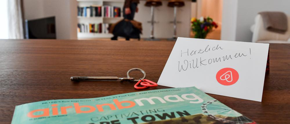 Kritiker werfen Airbnb immer wieder vor, für steigende Mietpreise verantwortlich zu sein.